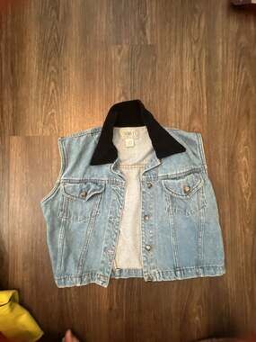Vintage Vision I Denim Vest with Black Corduroy Collar Size M